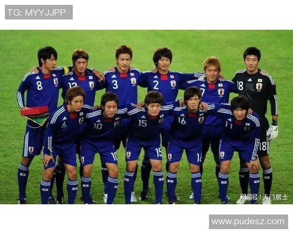 上海足球队在足球配合排行榜中荣获第八名展现团队实力与默契 上海足球队在足球配合排行榜中荣获第八名展现团队实力与默契