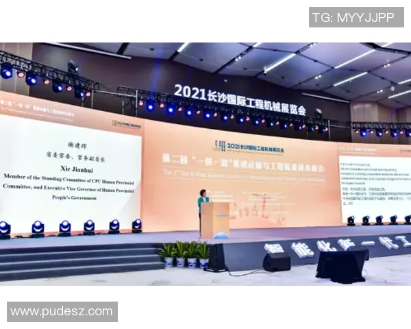 专访滑板女王吴娜揭秘成功秘诀与行业未来发展趋势 专访滑板女王吴娜揭秘成功秘诀与行业未来发展趋势